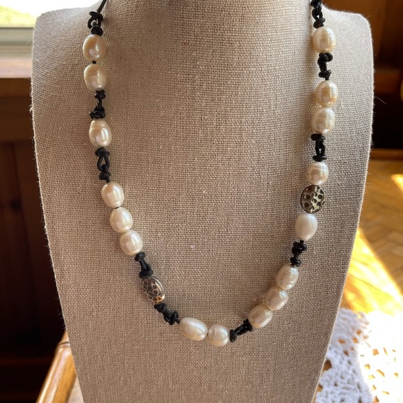 Tica Rose 925 pearl necklace & bracelet - Picture 3 of 16